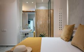 Casa Di Georgios Luxury Suites